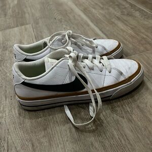 Nike courtside sneakers